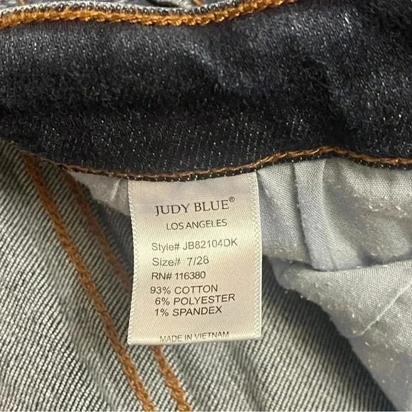 Judy Blue Skinny Fit JB82104DK Dark Wash Light Distressed Jeans Womens size 7/28 - Picture 10 of 16